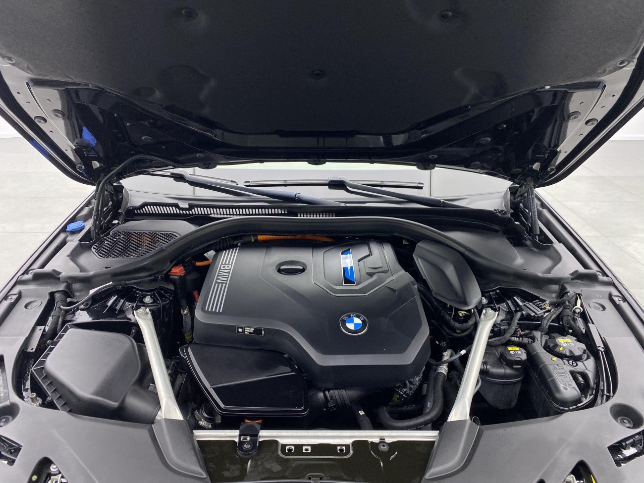 BMW 535Le 2021
