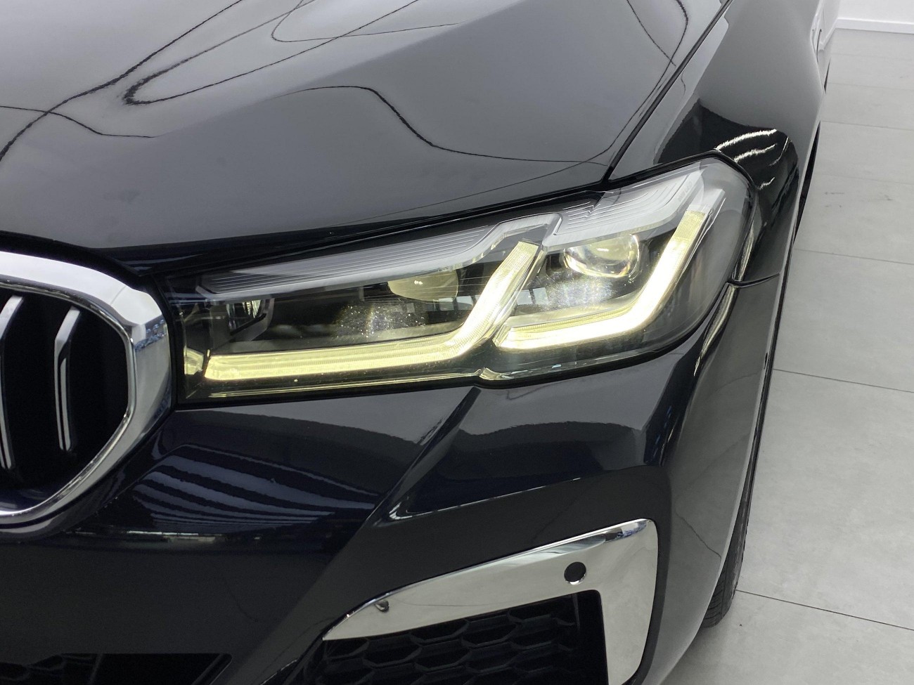BMW 535Le 2021