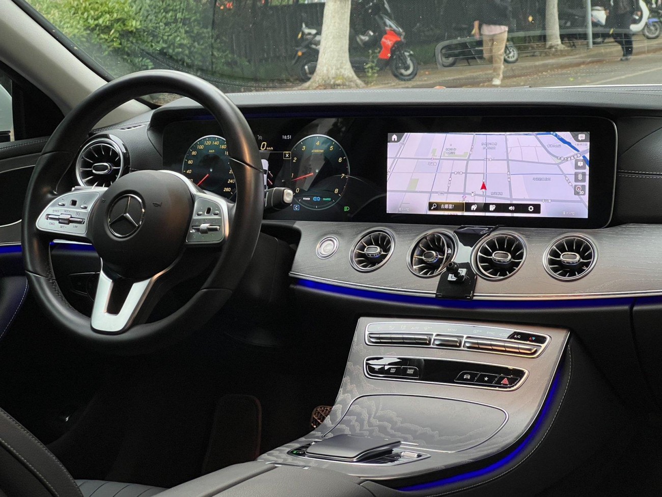 Mercedes-Benz CLS 260 2021