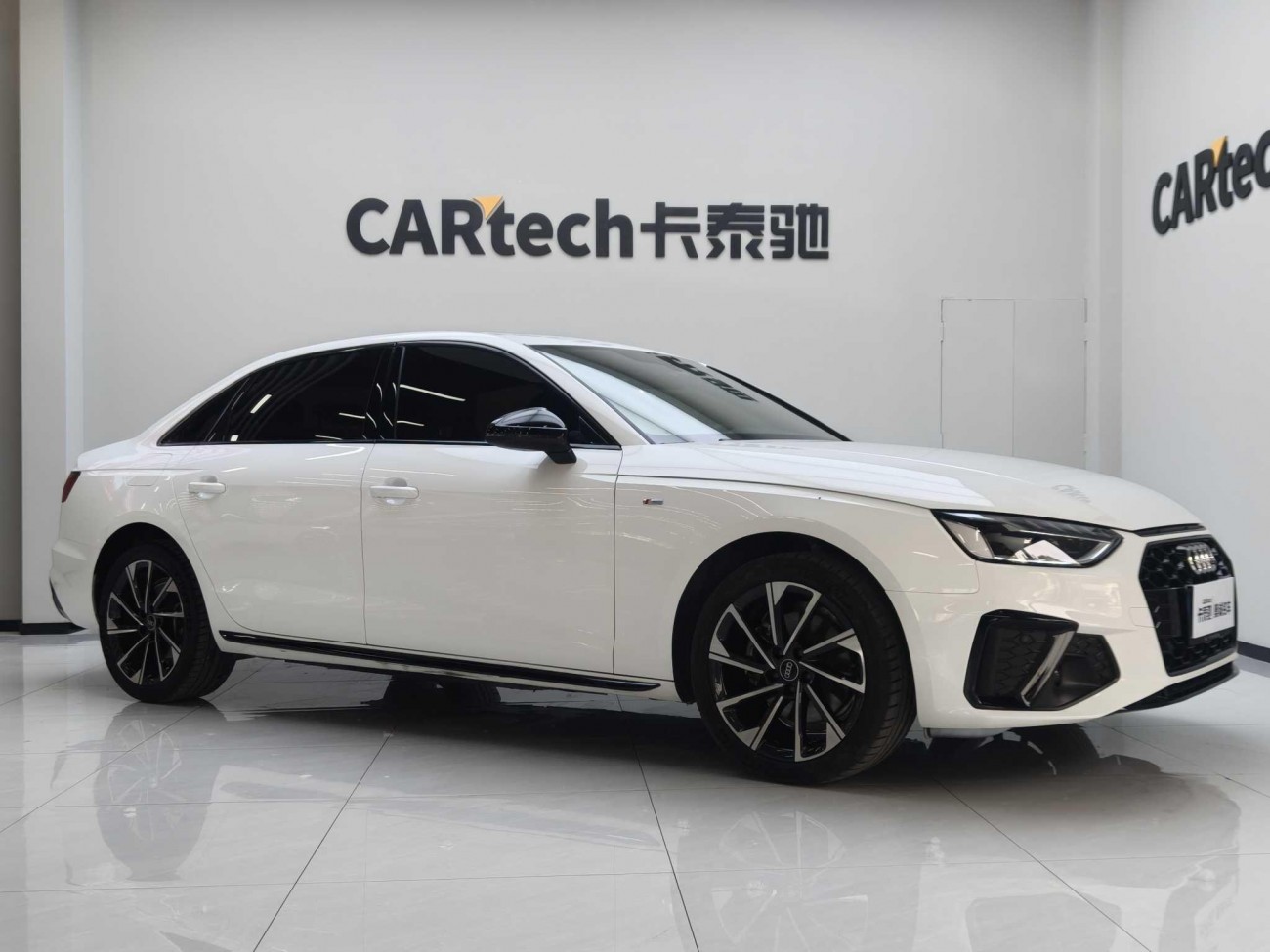 Audi A4L 40 TFSI 2023