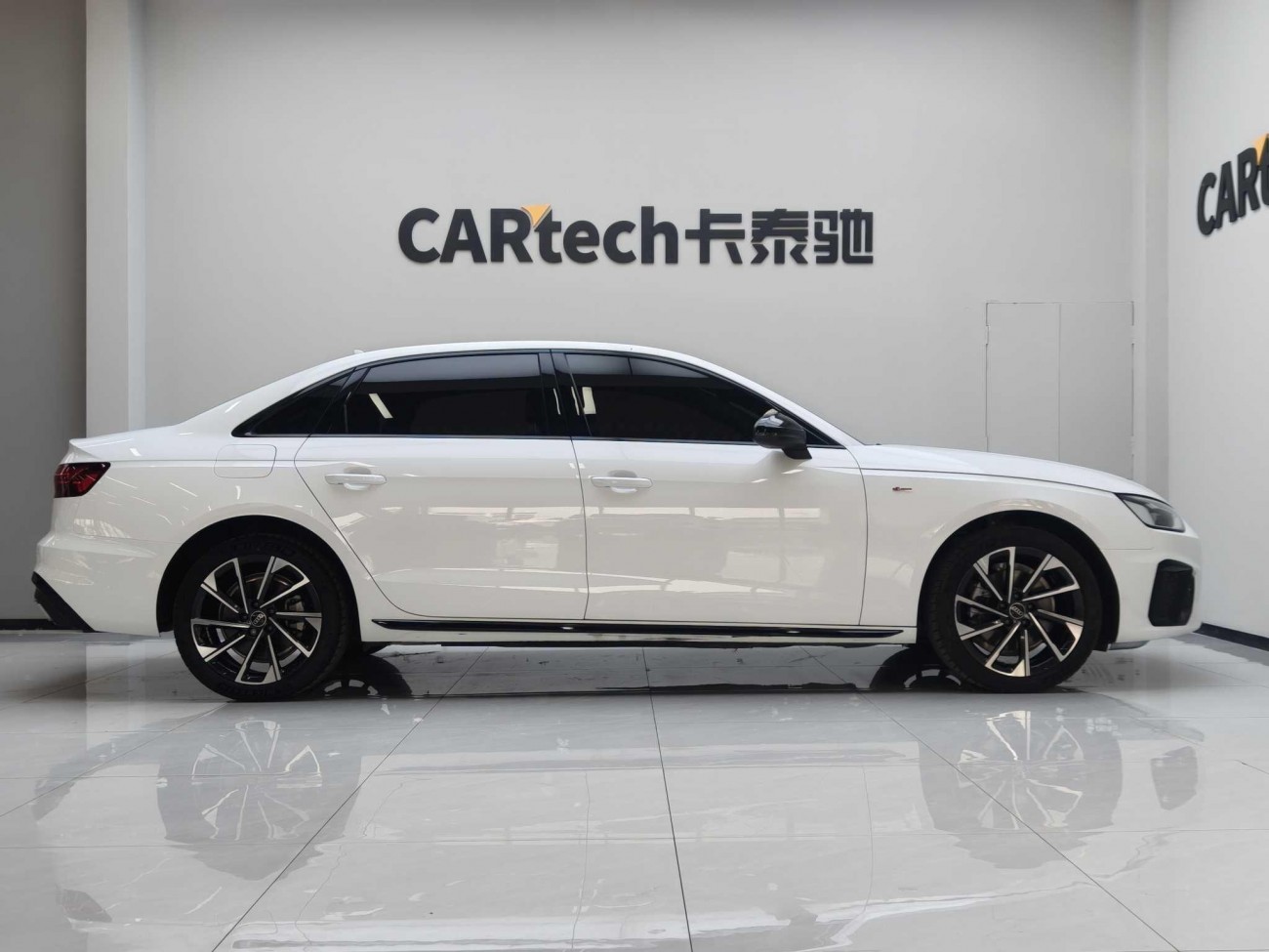 Audi A4L 40 TFSI 2023