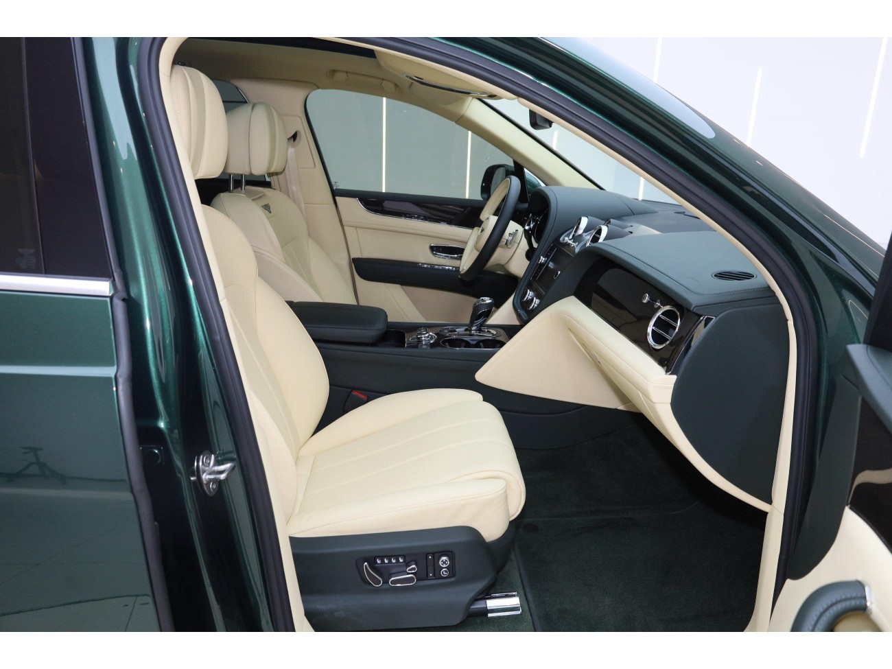 Bentley 2018 2020