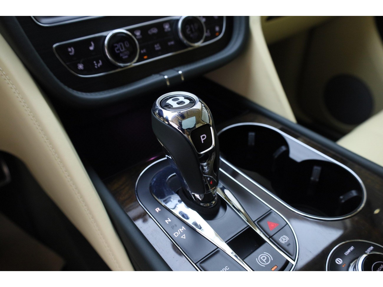 Bentley 2018 2020
