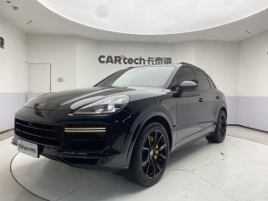Porsche Cayenne 2022