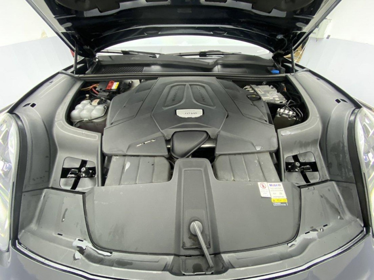 Porsche Cayenne 2022