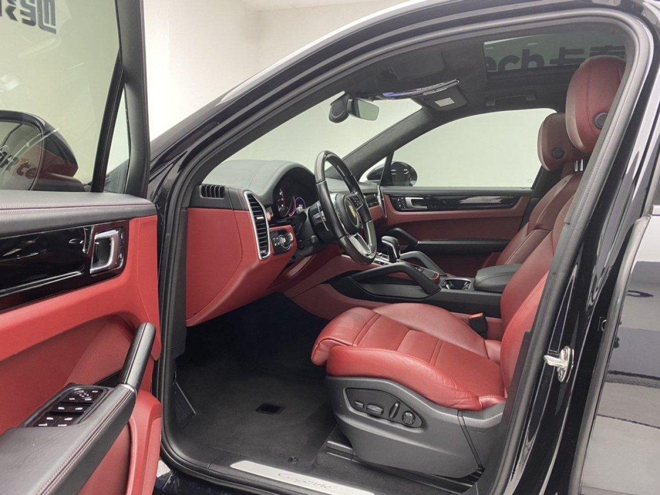 Porsche Cayenne 2022
