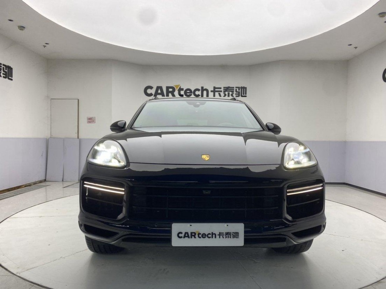 Porsche Cayenne 2022
