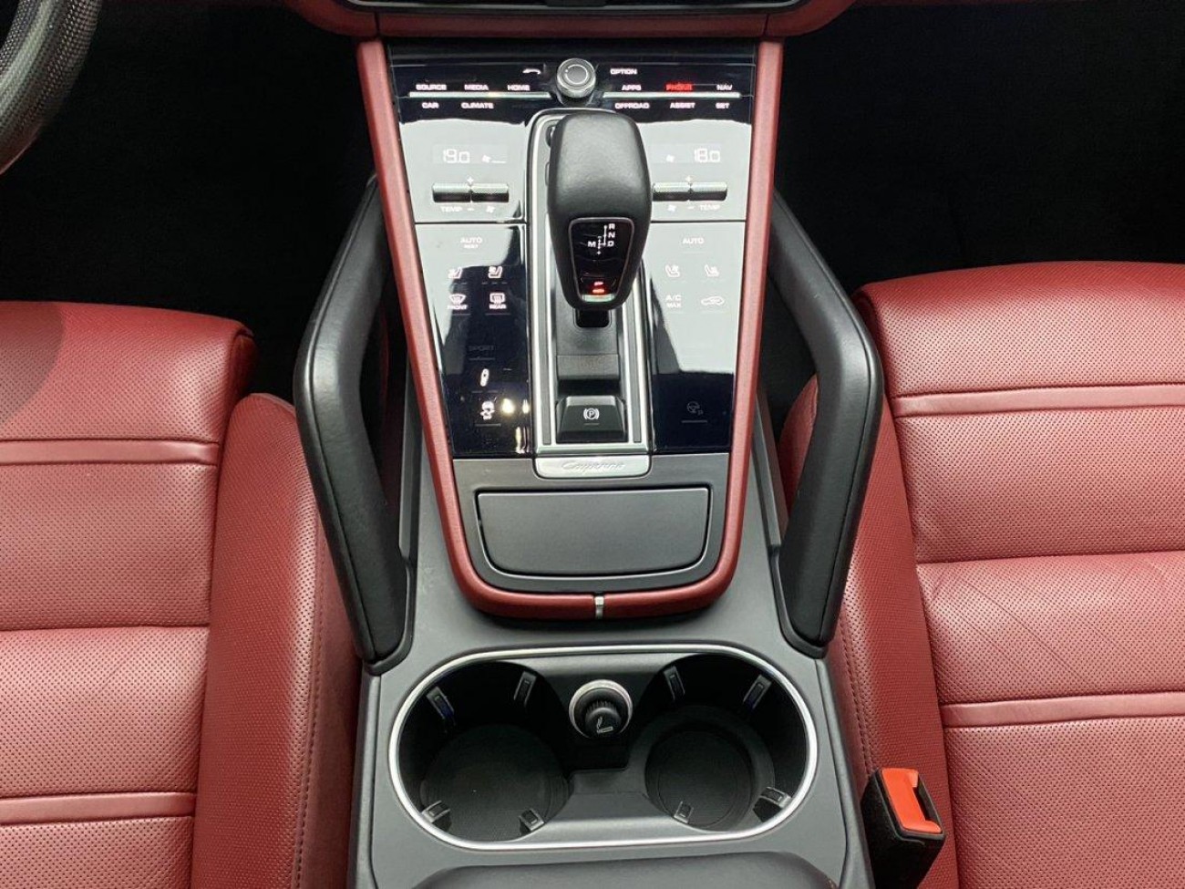 Porsche Cayenne 2022