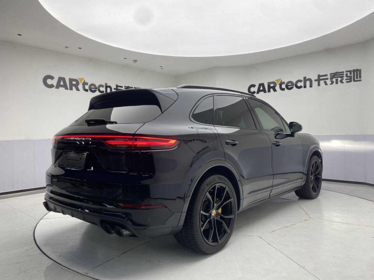 Porsche Cayenne 2022