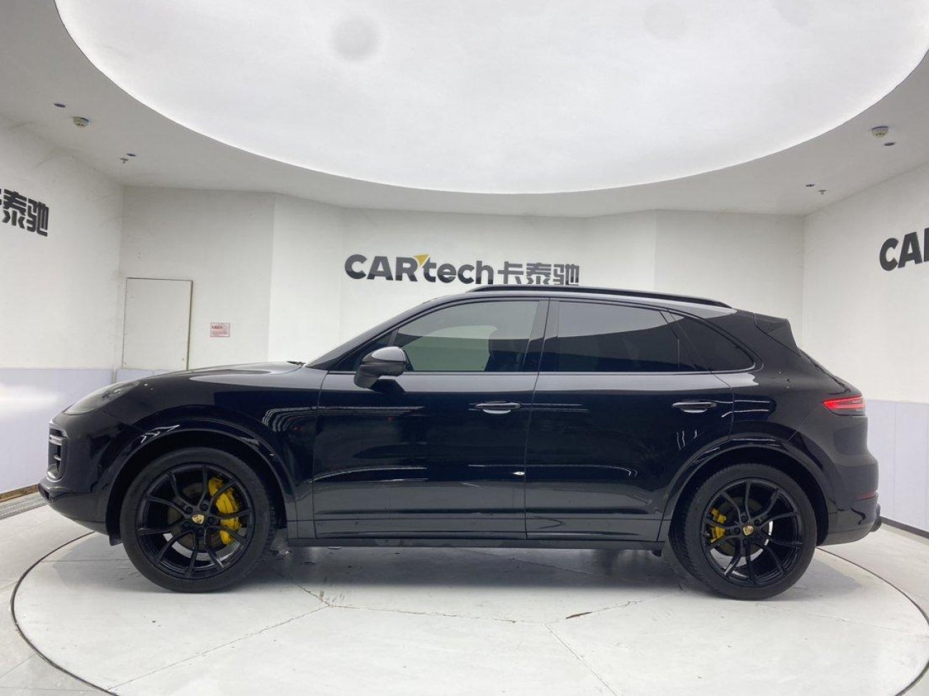 Porsche Cayenne 2022