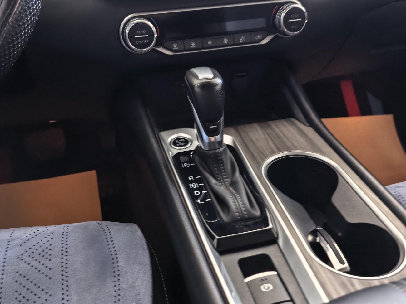 Nissan Teana 2023