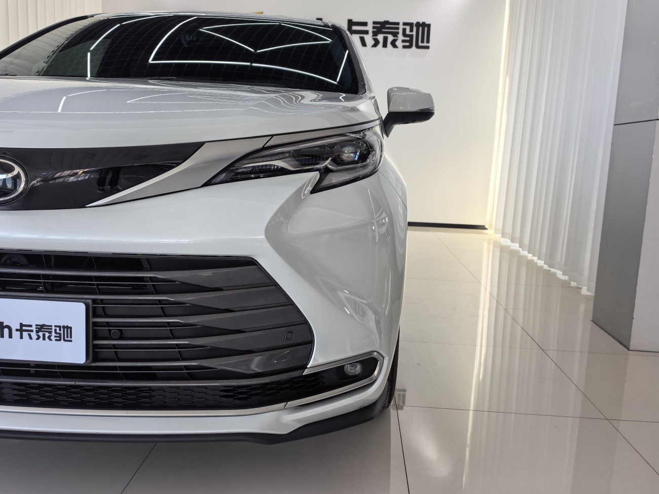 Toyota Sienna 2024