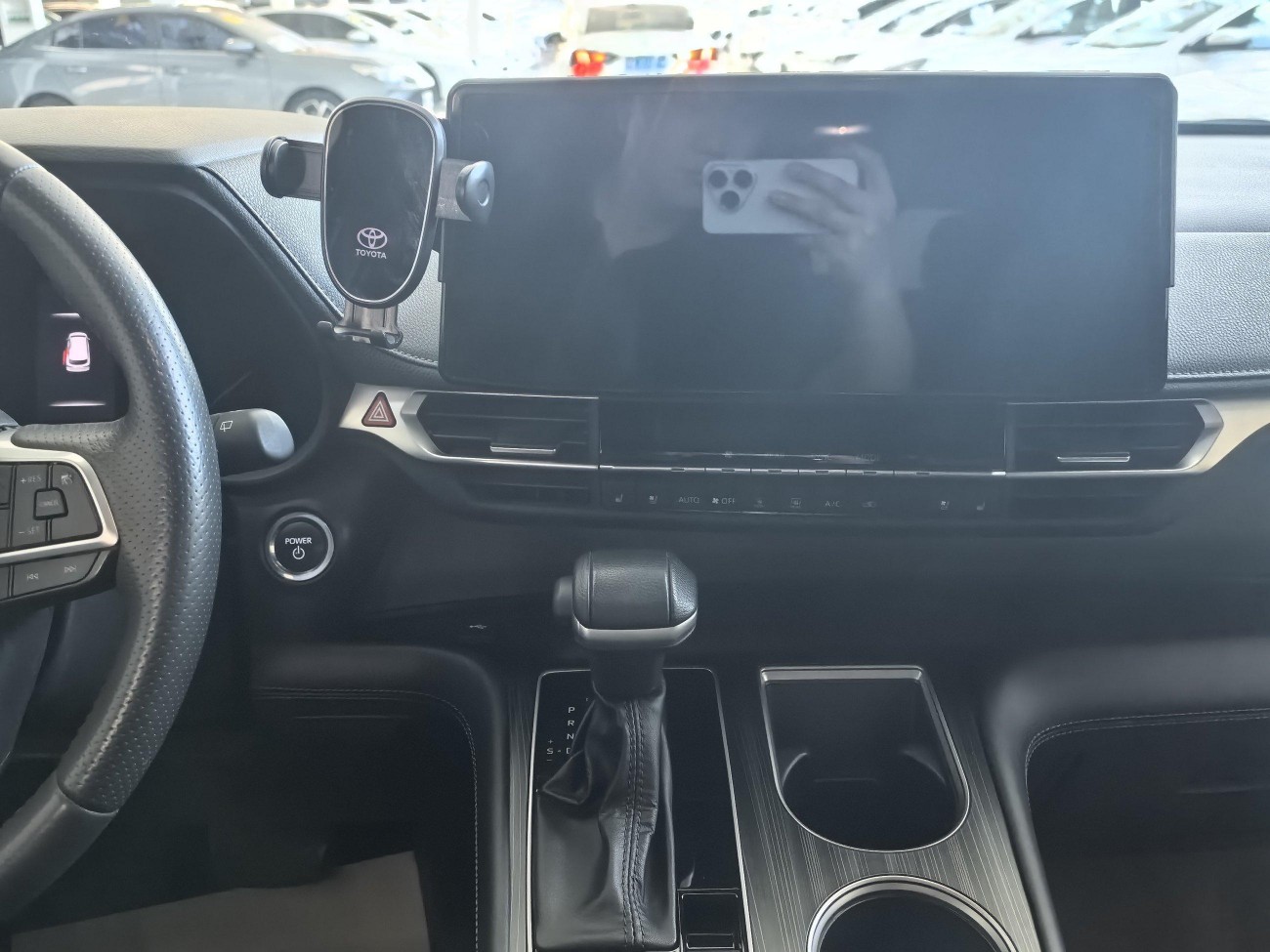 Toyota Sienna 2024