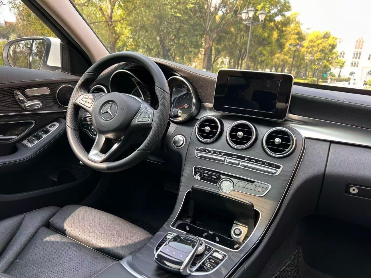 Mercedes-Benz C 200 L 2015