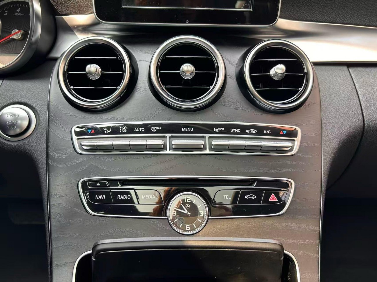 Mercedes-Benz C 200 L 2015