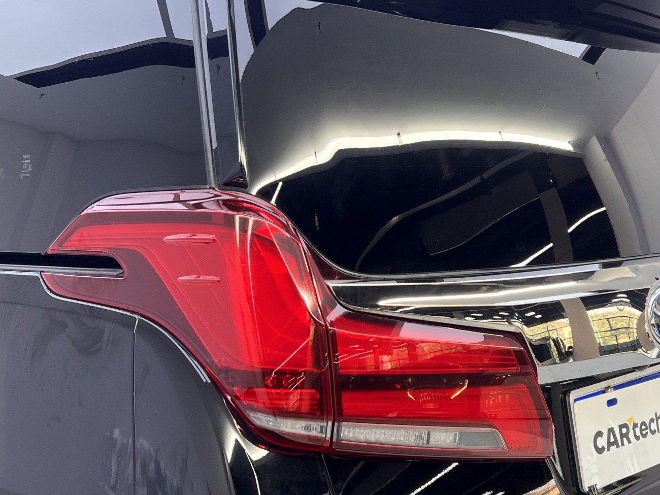 Toyota Alphard 2023