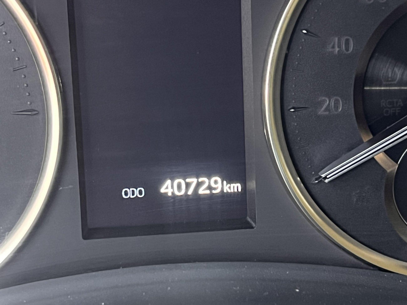 Toyota Alphard 2023