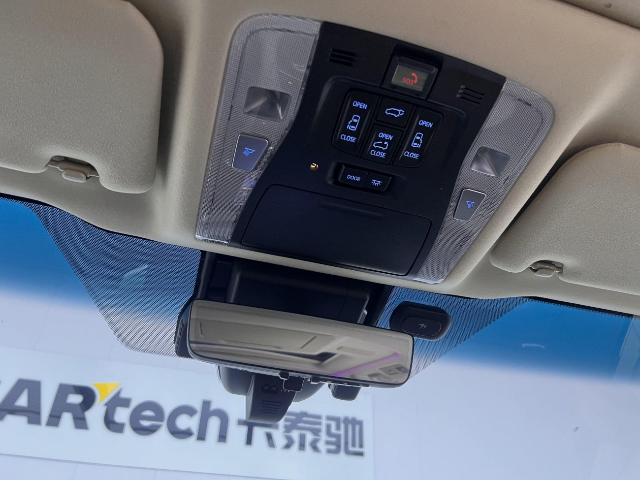 Toyota Alphard 2023