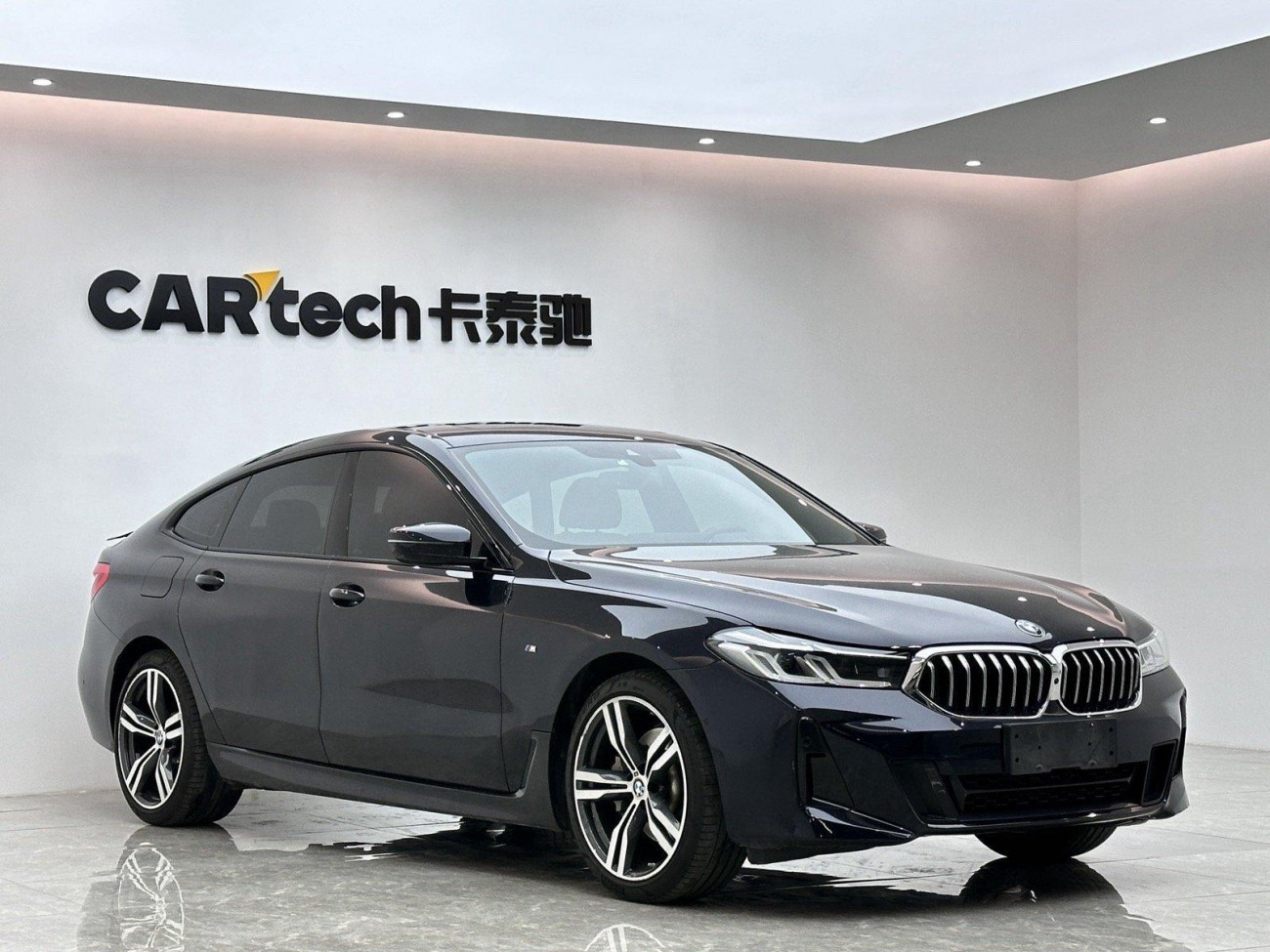 BMW 6GT 2021