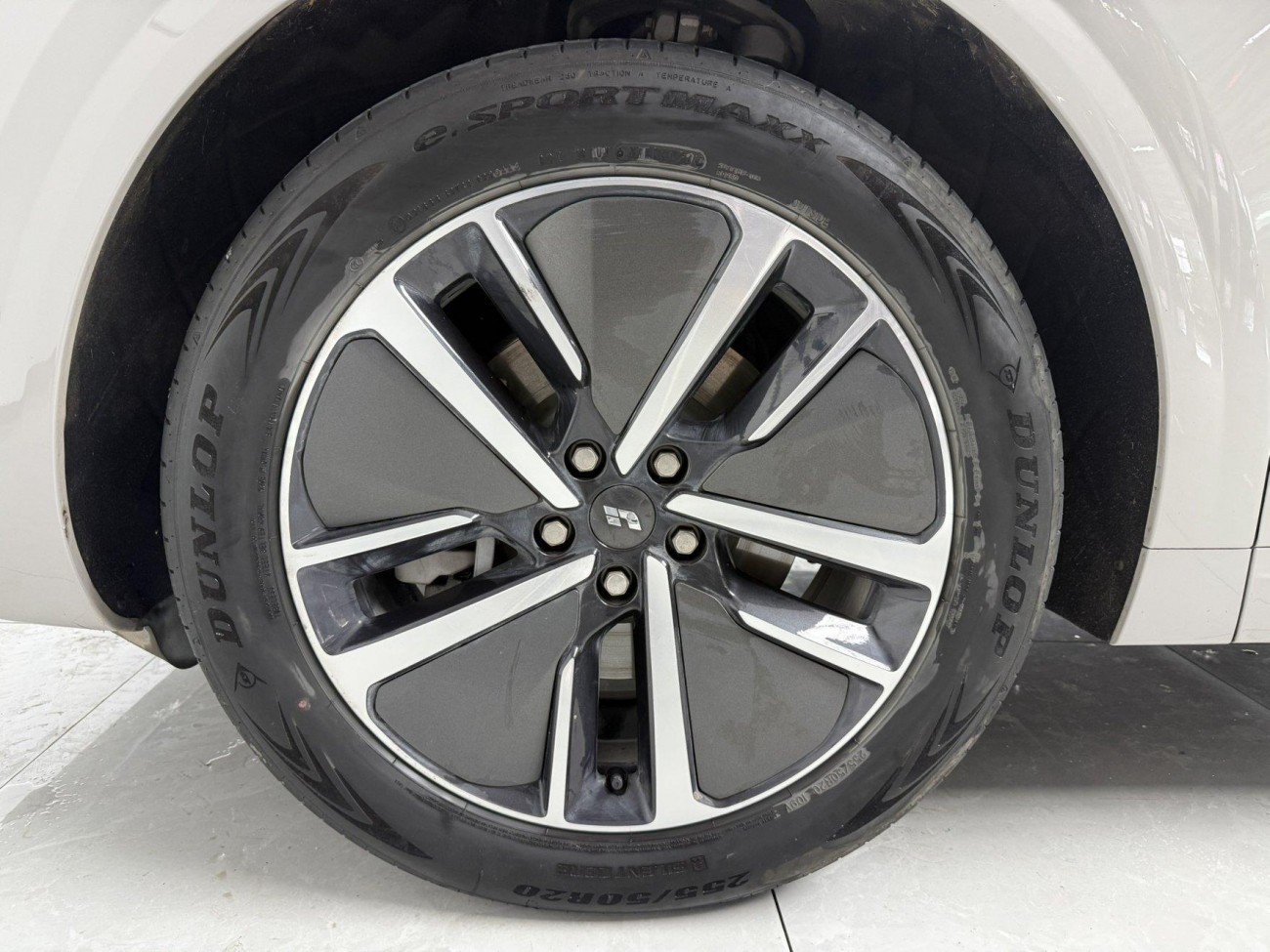 Li Auto L6 2024