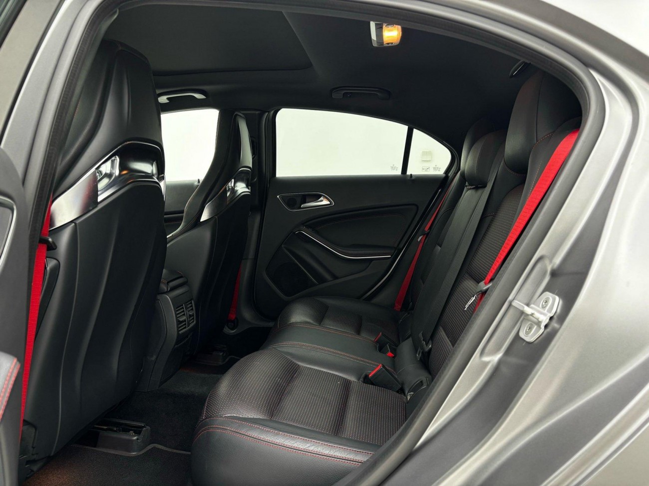 Mercedes-Benz A45 4MATIC 2016
