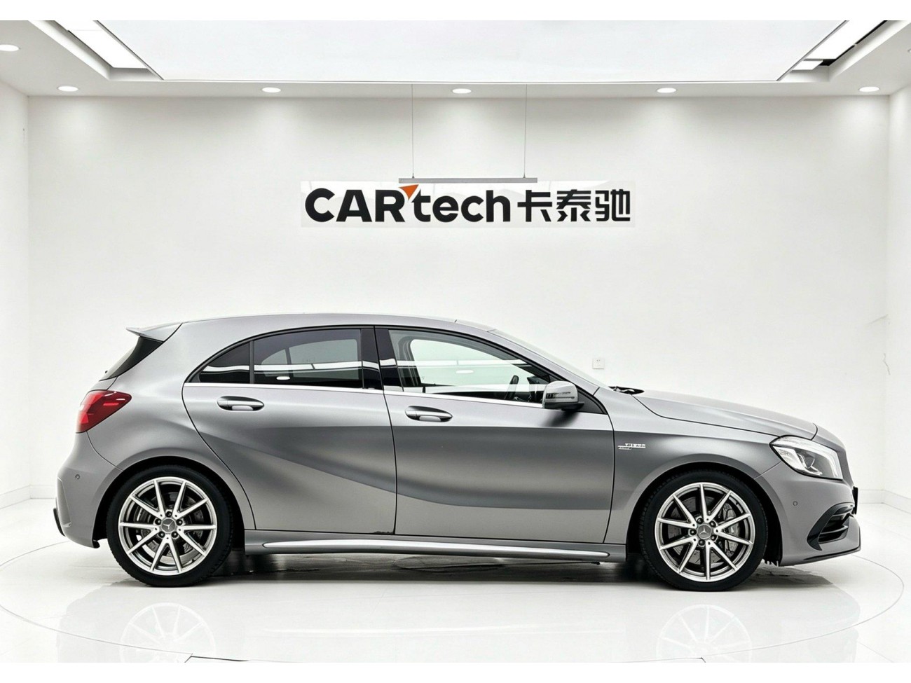 Mercedes-Benz A45 4MATIC 2016