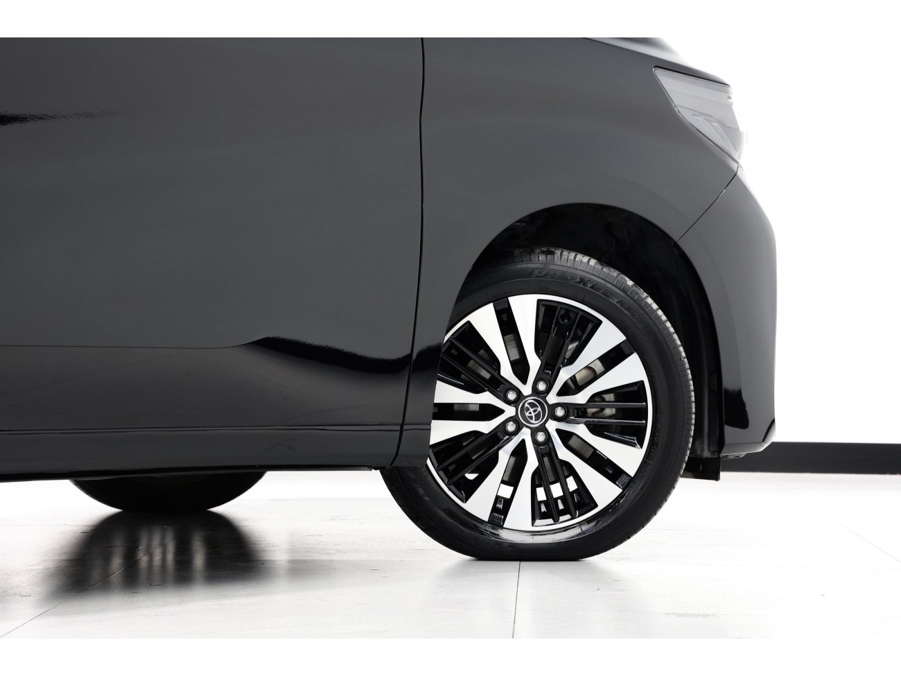 Toyota Alphard 2019