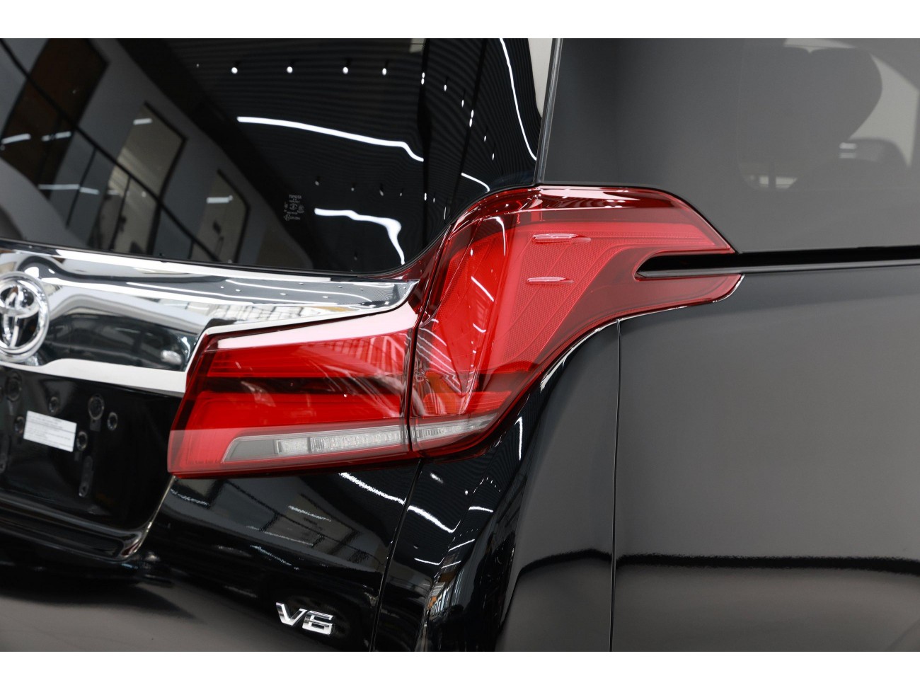 Toyota Alphard 2019