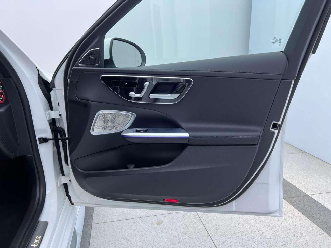Mercedes-Benz C 260 L 2026