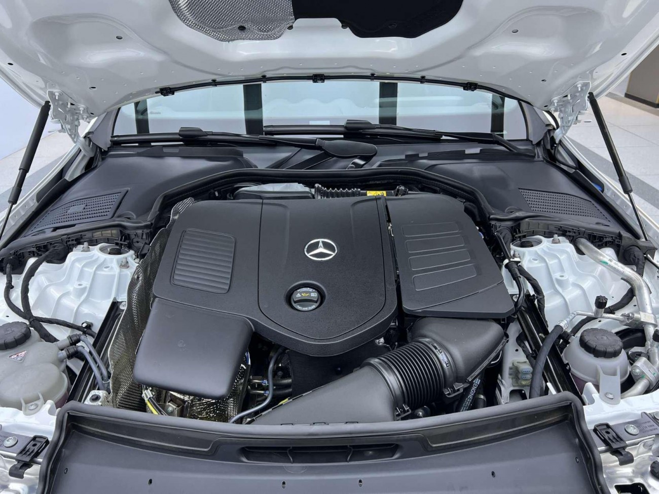 Mercedes-Benz C 260 L 2026