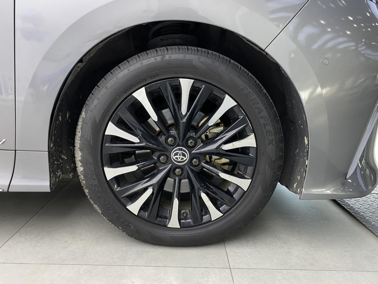 Toyota Alphard 2025