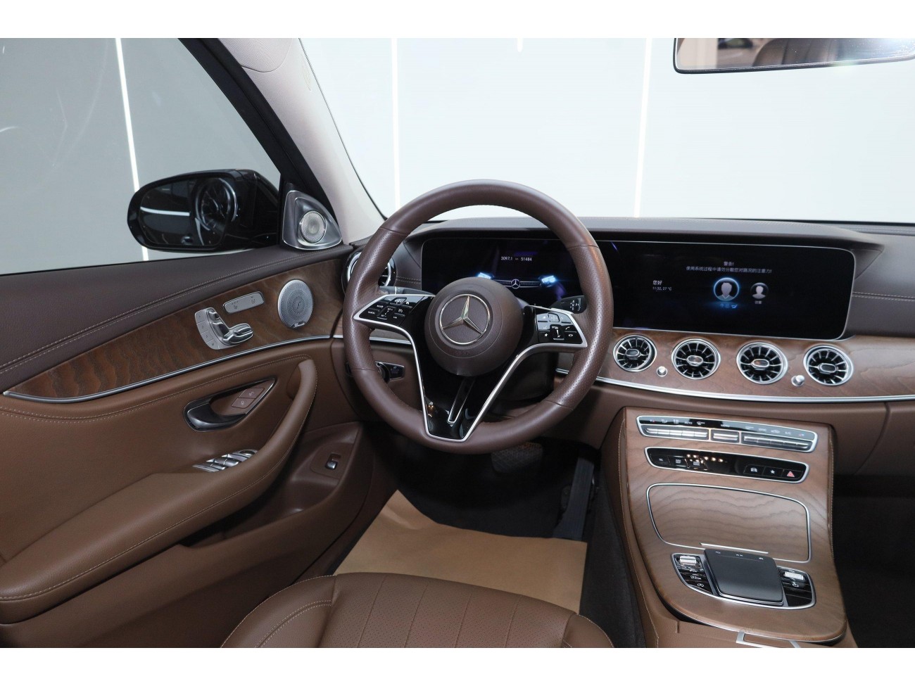 Mercedes-Benz E 300 L 2022