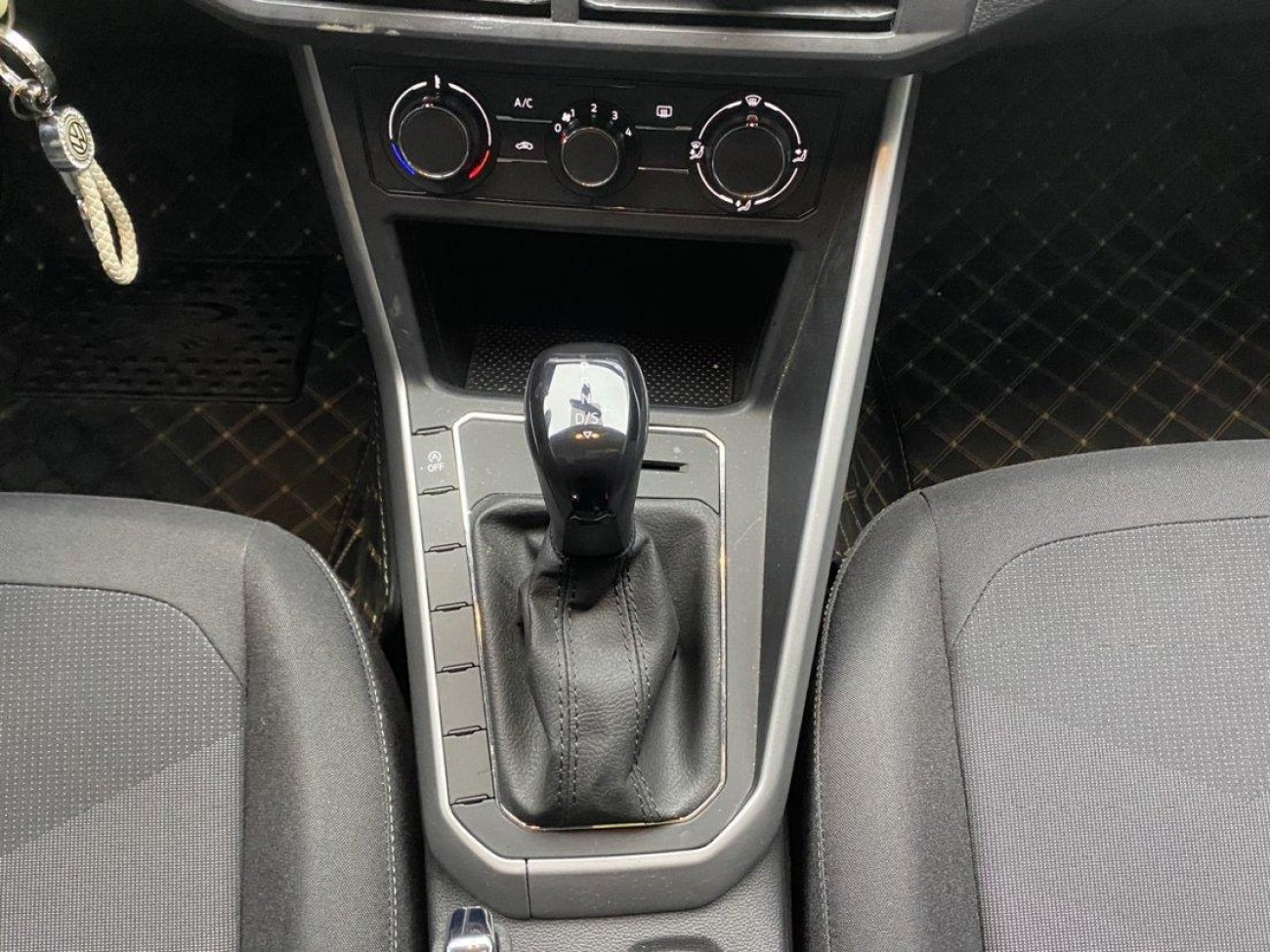 Volkswagen Polo 2023