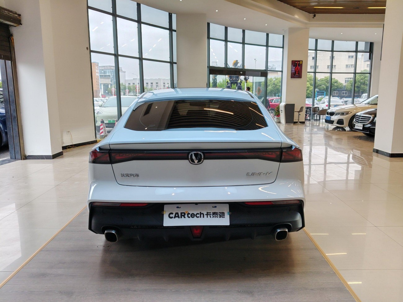 Changan UNI-V 2025