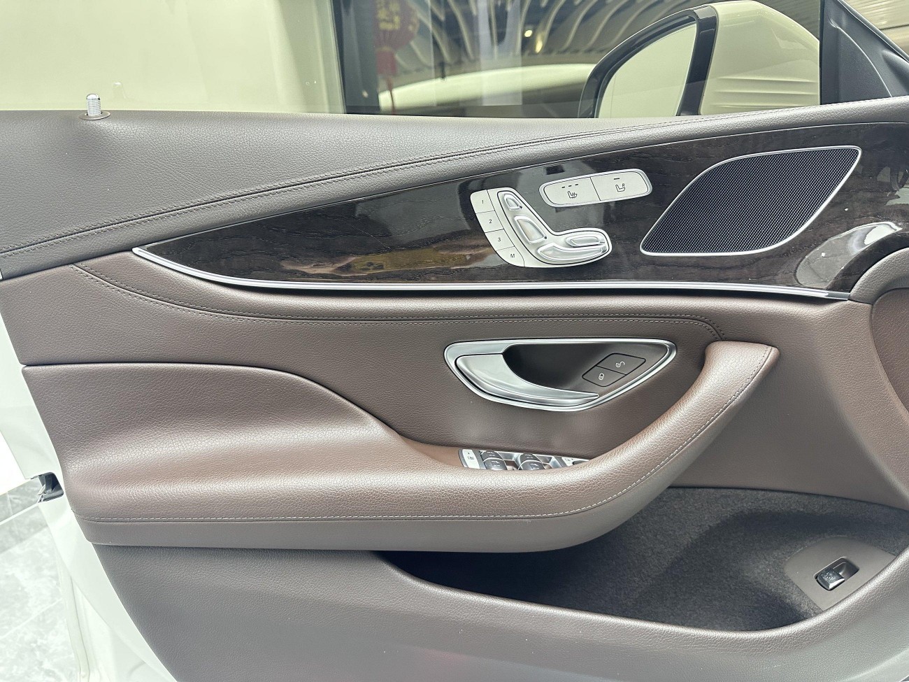 Mercedes-Benz CLS 300 2020