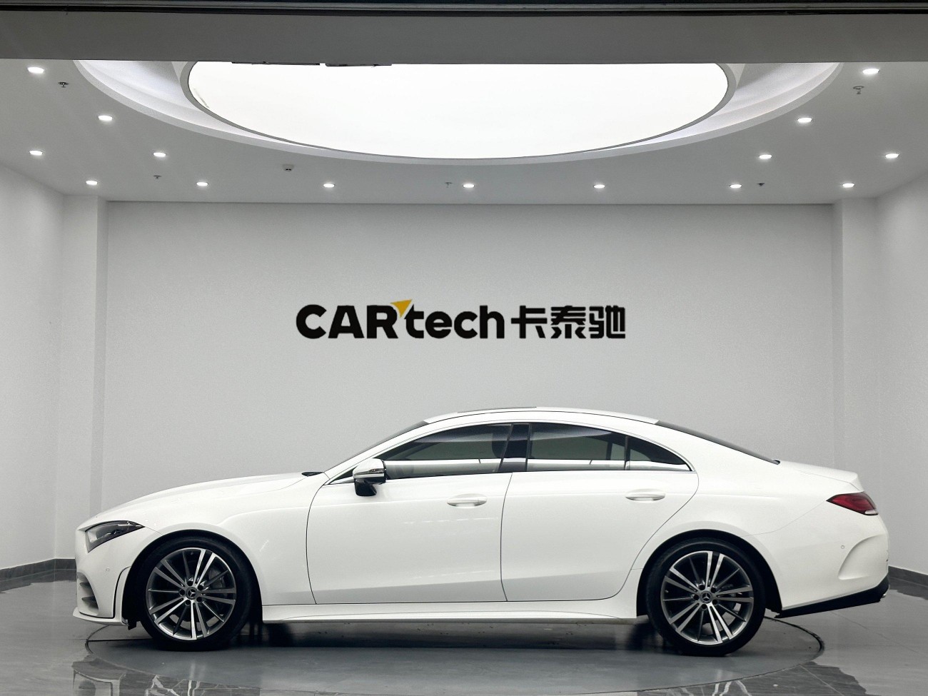 Mercedes-Benz CLS 300 2020
