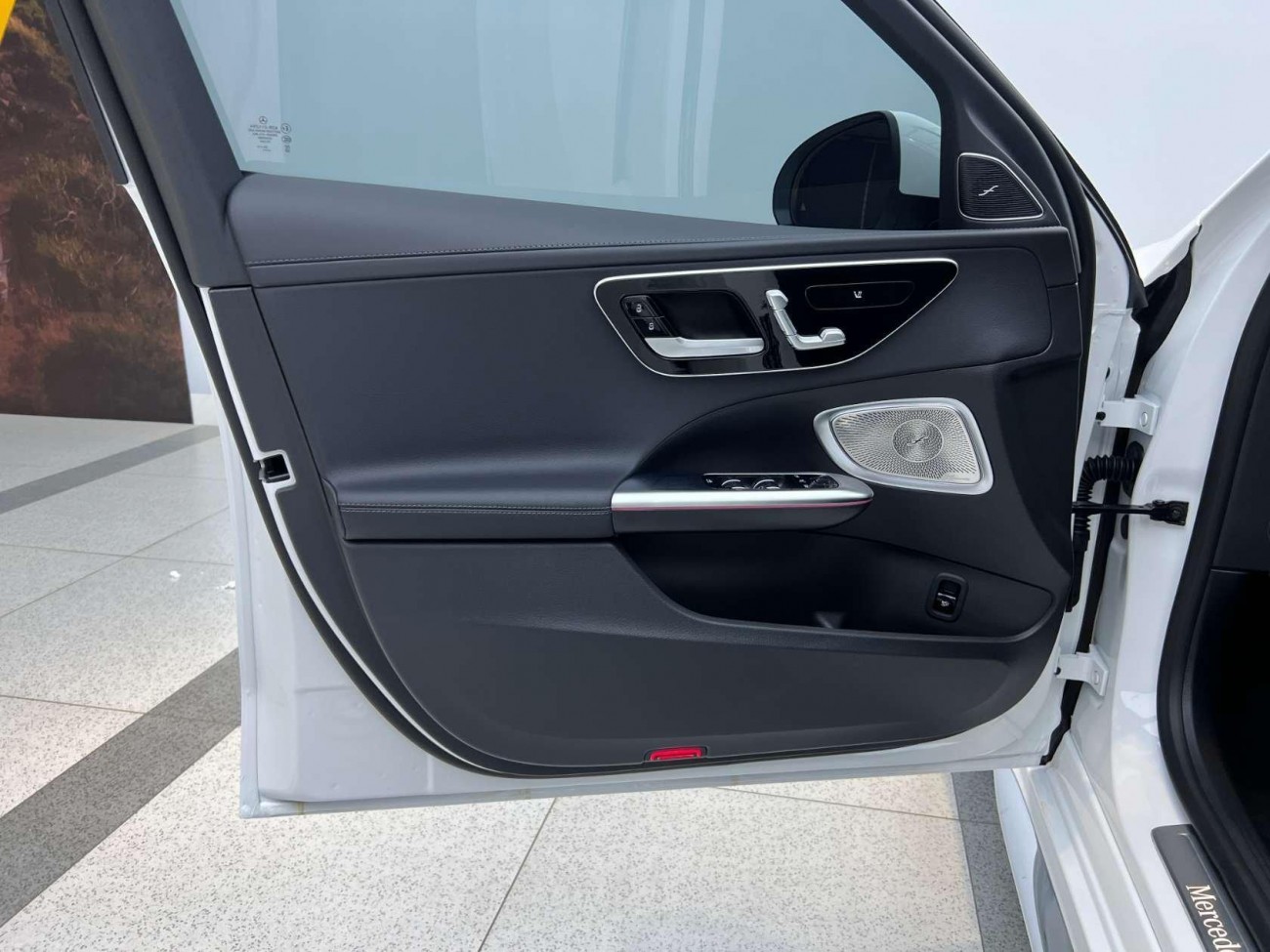Mercedes-Benz C 260 L 2025