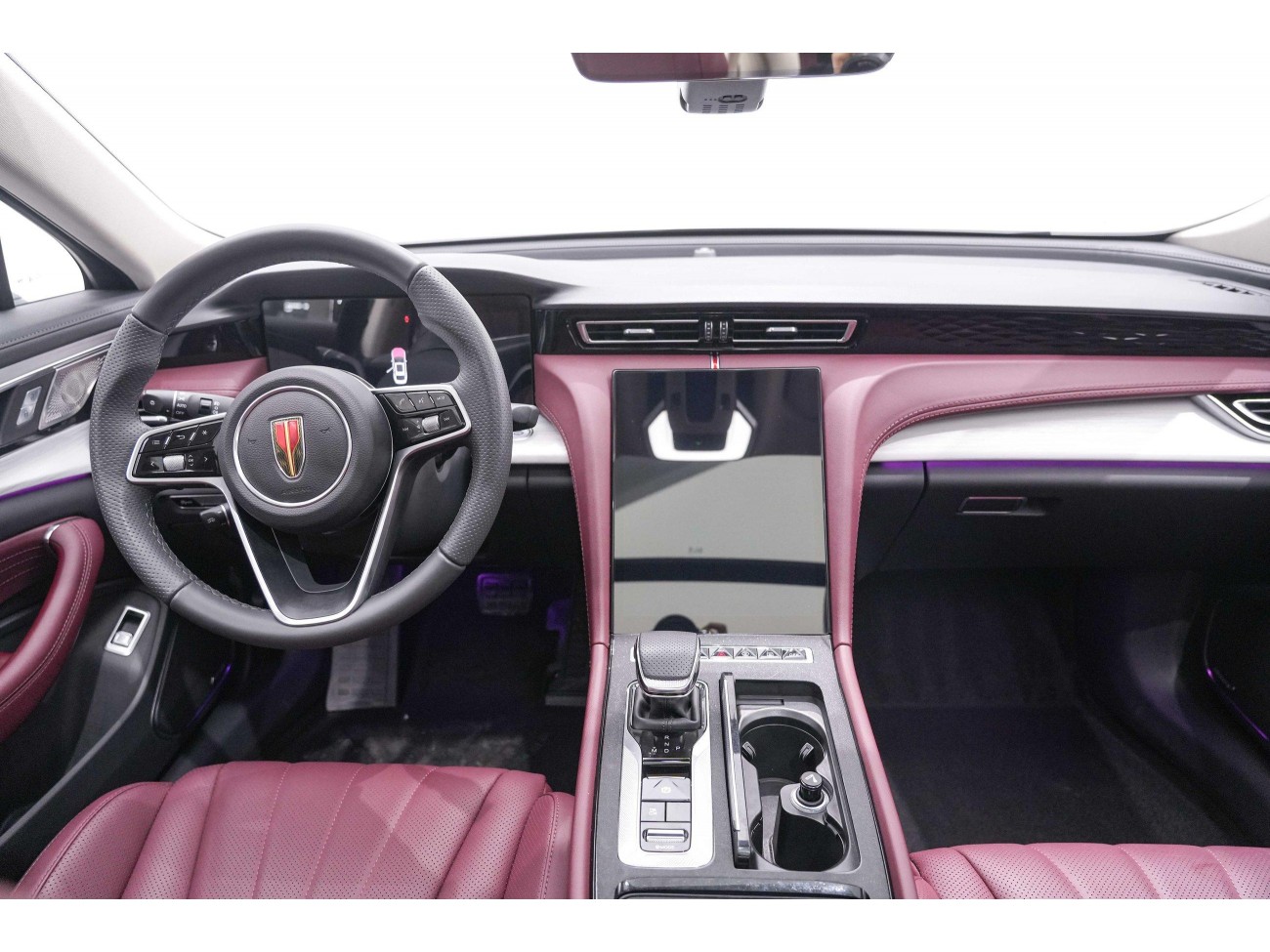 Hongqi H5 2024