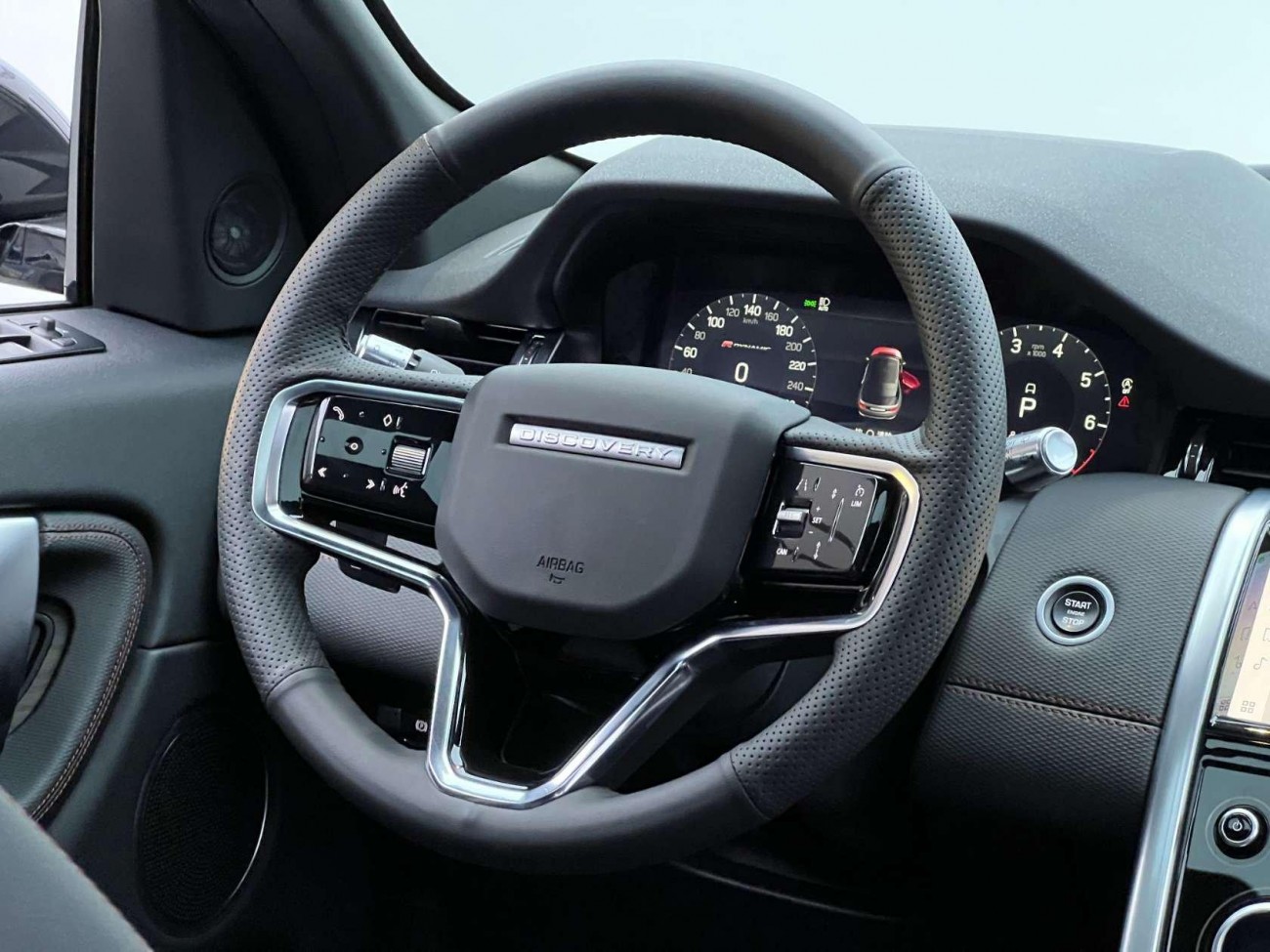 Land Rover Discovery Sport 2022
