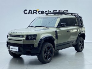 Land Rover Defender 2021