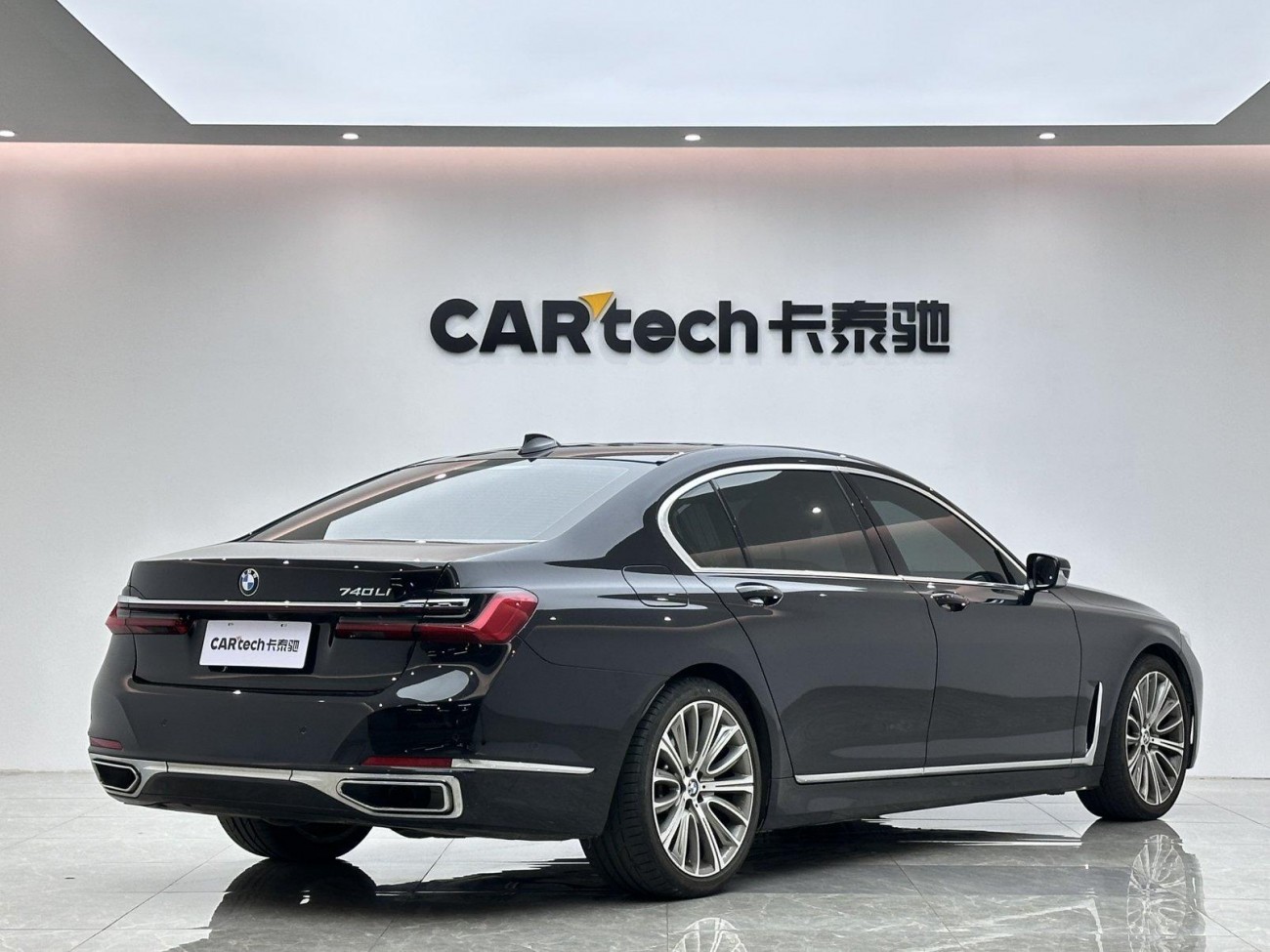 BMW 740Li 2021