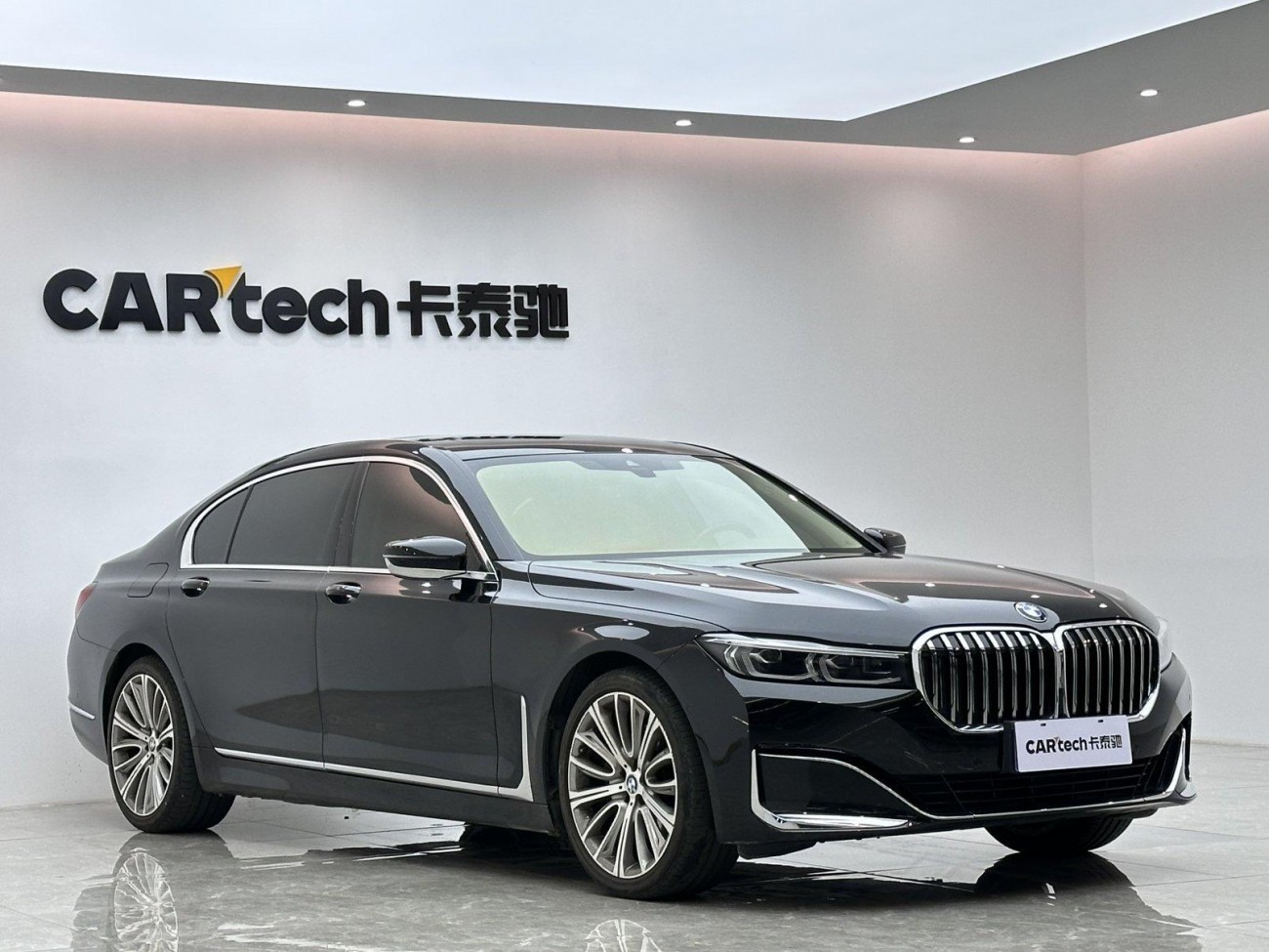BMW 740Li 2021