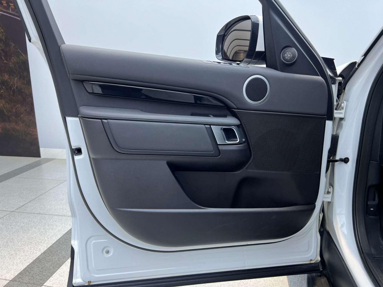 Land Rover Discovery 2018