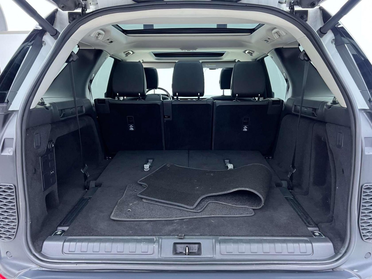 Land Rover Discovery 2018