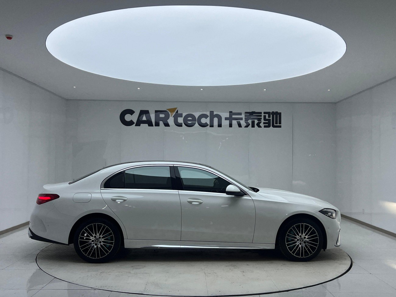 Mercedes-Benz C 260 L 2023