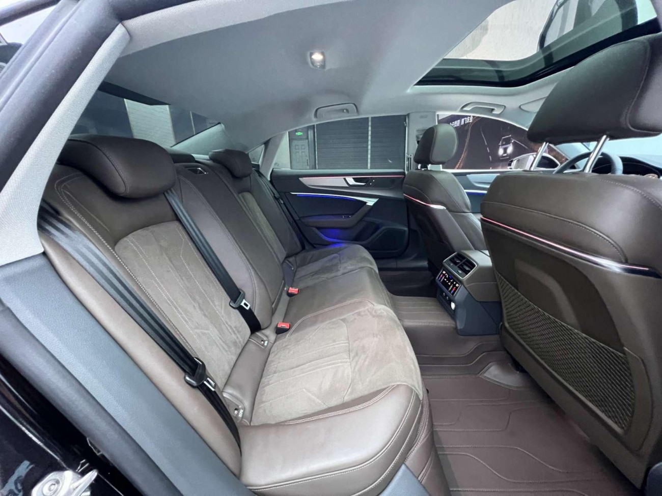Audi A7L 45 TFSI 2024