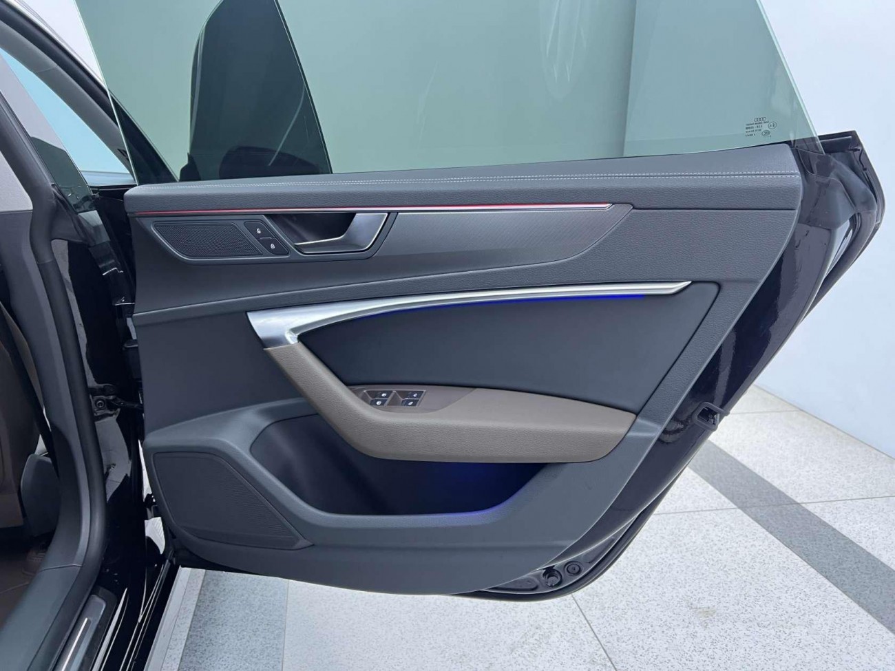 Audi A7L 45 TFSI 2024