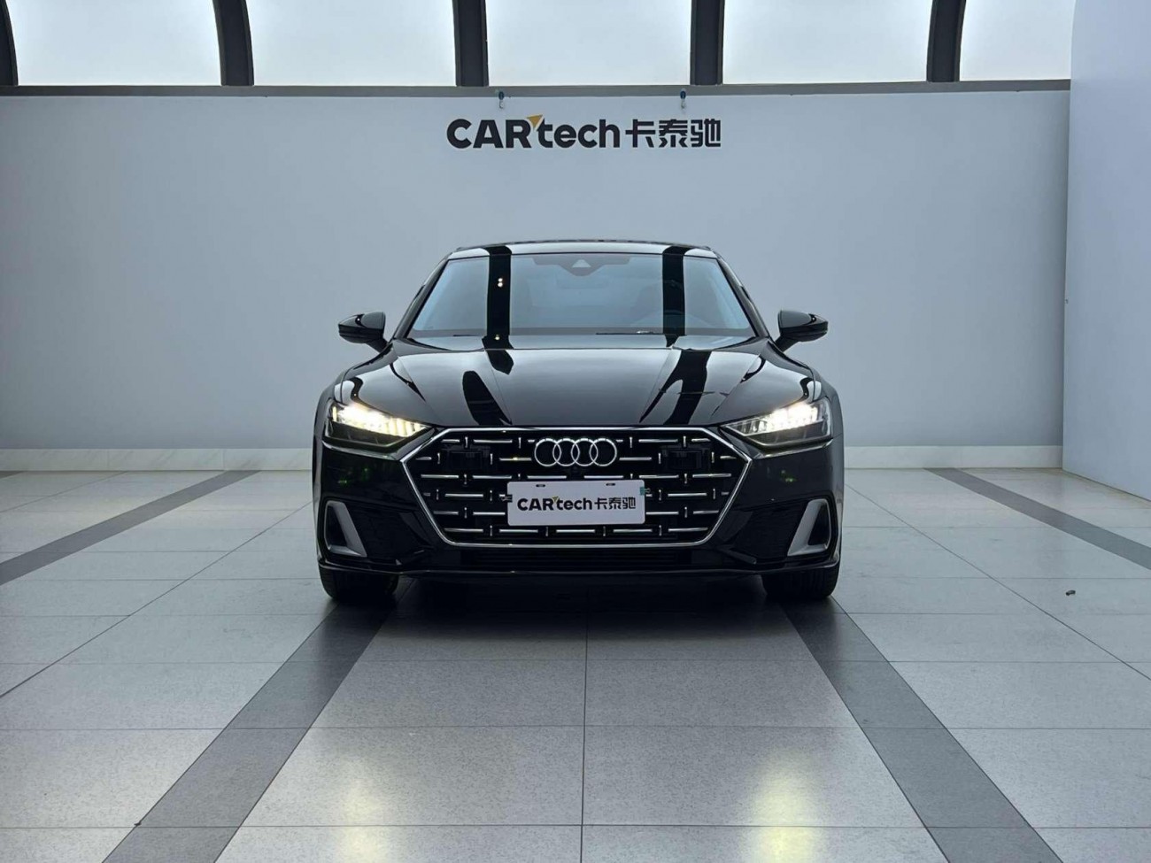 Audi A7L 45 TFSI 2024