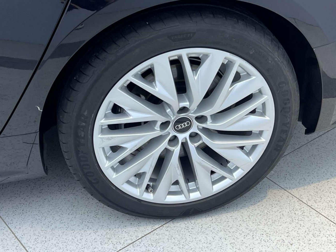 Audi A7L 45 TFSI 2024