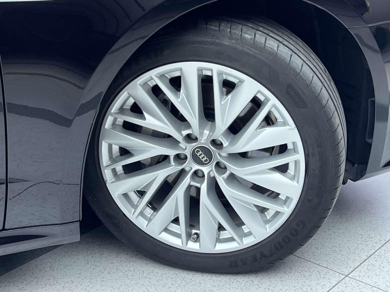Audi A7L 45 TFSI 2024
